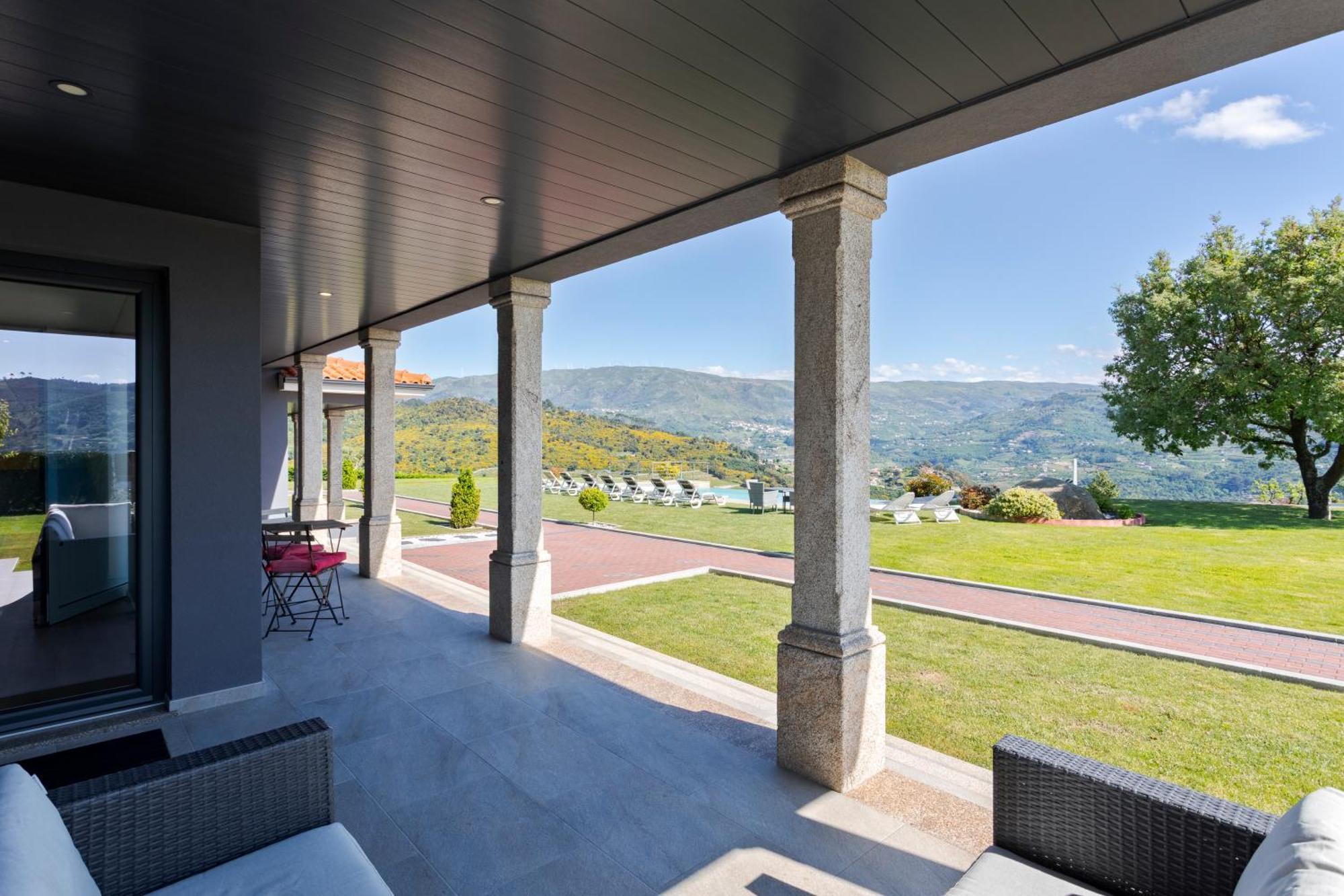 Spacious Villa Pool & Douro View By Host Wise Santa Marinha do Zêzere 外观 照片